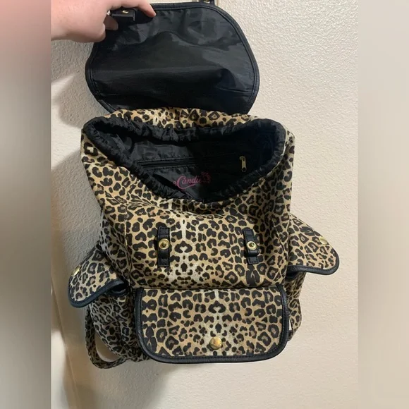 Leopard backpack - Picture 2 of 3
